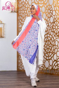 Scarf with Islamic style in red and blue on a white background