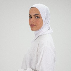 مصنع جميلة تلبيسه حجاب صغير ابيض